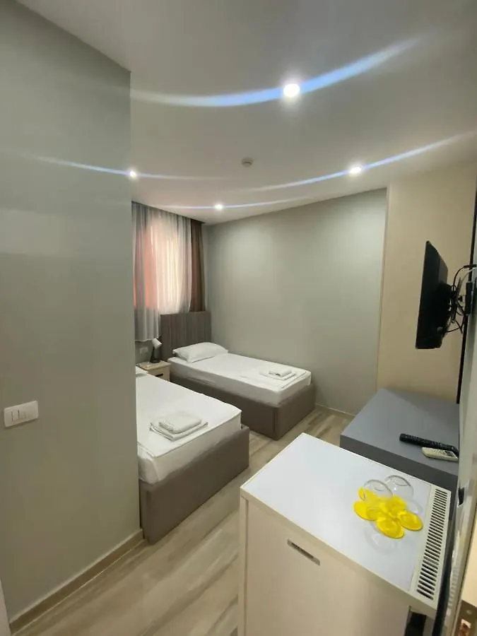 Julius Hotel Golem  0*, Golem (Tirana) Albania
