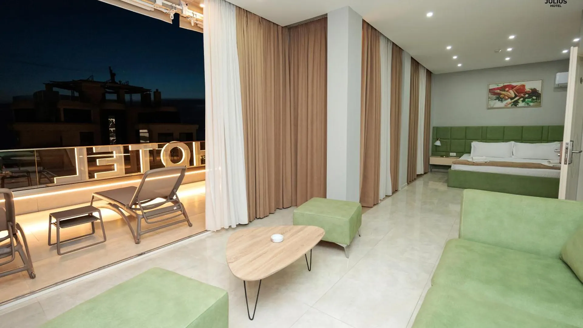 Julius Hotel Golem  Golem (Tirana)
