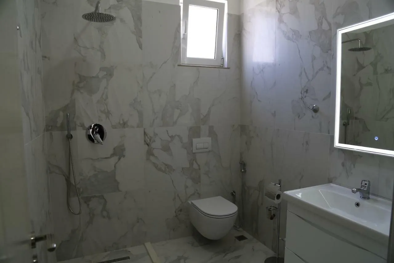 Julius Hotel Golem   Golem (Tirana)