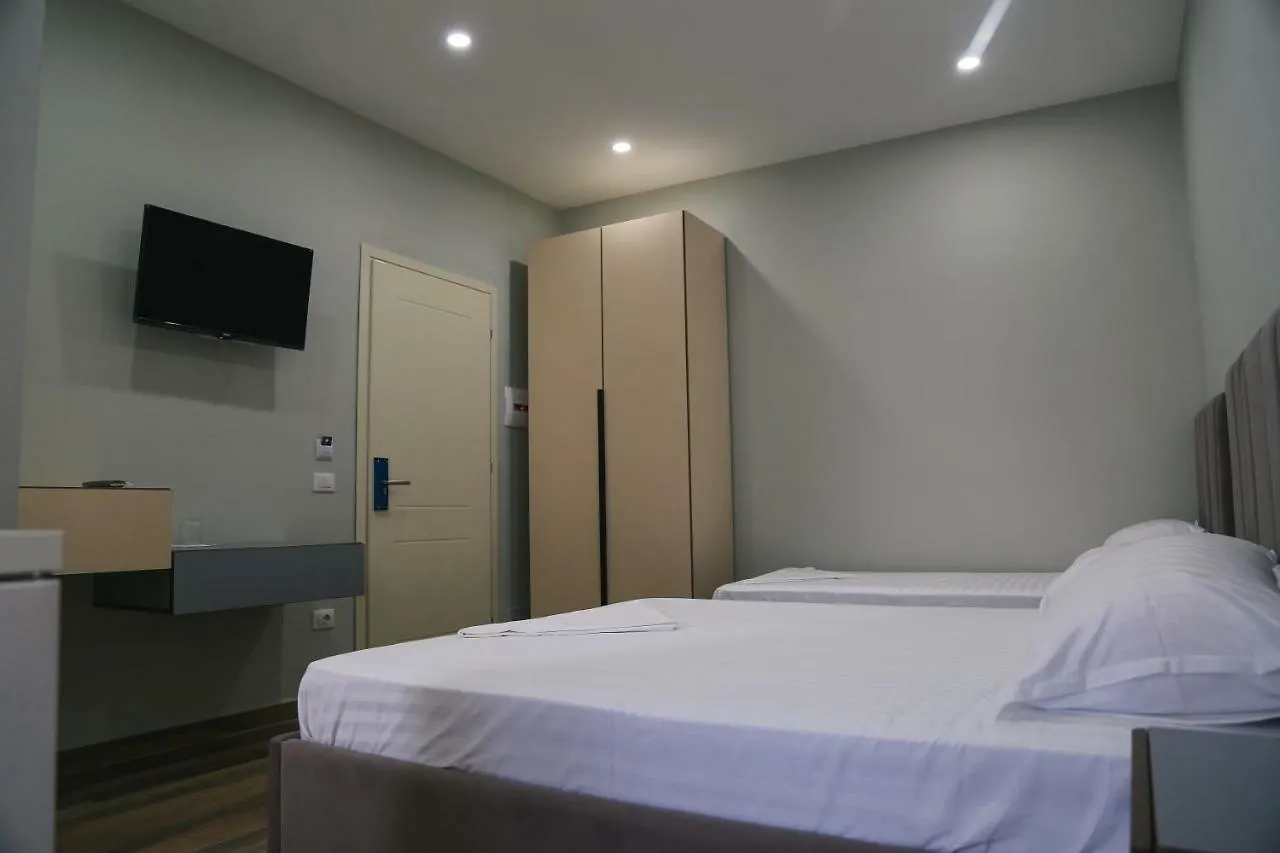 Julius Hotel ゴーレム